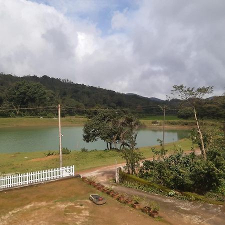 Athena Homestay Somvārpet Exteriér fotografie